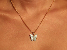 Load image into Gallery viewer, &quot;Infinity&quot; Butterfly Necklace
