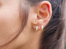 Load image into Gallery viewer, &quot;Huggie&quot; Gold Filled Earrings
